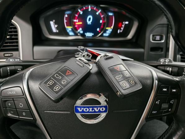 Volvo XC60 I Рестайлинг с пробегом 2014 года, цена 1 970 000 рублей, 210380 км, внедорожник, Автокод Объявления