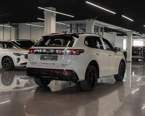 Volkswagen Tiguan III (China Market) с пробегом 2026 года, цена 4 900 000 рублей, 18 км, внедорожник, Автокод Объявления
