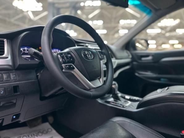Toyota Highlander III (XU50) с пробегом 2014 года, цена 2 740 000 рублей, 167509 км, внедорожник, Автокод Объявления