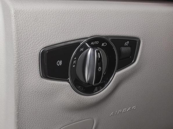 Mercedes-Benz E-Класс V (W213 S213 C238) с пробегом 2017 года, цена 3 500 000 рублей, 139611 км, седан, Автокод Объявления