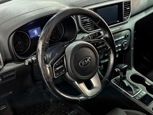 Kia Sportage IV Рестайлинг с пробегом 2019 года, цена 1 925 000 рублей, 186245 км, внедорожник, Автокод Объявления