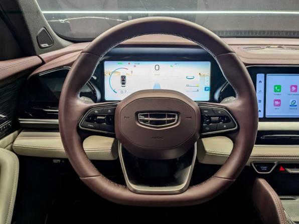 Geely Monjaro I с пробегом 2023 года, цена 2 840 000 рублей, 87630 км, внедорожник, Автокод Объявления
