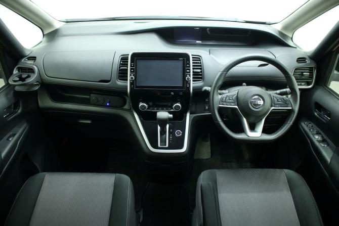 Nissan Serena V (C27) с пробегом 2018 года, цена 1 995 000 рублей, 99531 км, минивэн, Автокод Объявления