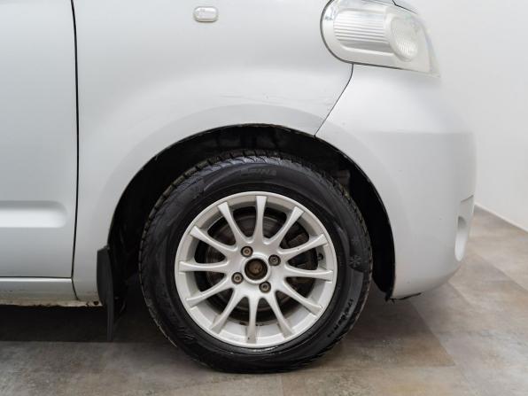 Toyota Porte I с пробегом 2004 года, цена 450 000 рублей, 350000 км, компактвэн, Автокод Объявления