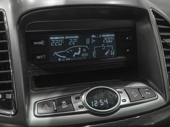 Chevrolet Captiva I Рестайлинг 2 с пробегом 2014 года, цена 1 250 000 рублей, 169922 км, внедорожник, Автокод Объявления