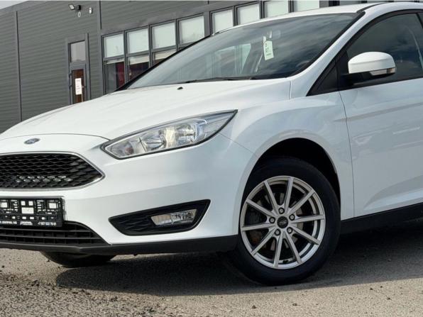 Ford Focus III Рестайлинг с пробегом 2015 года, цена 917 000 рублей, 109600 км, седан, Автокод Объявления