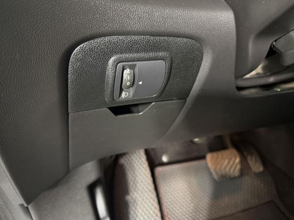 Renault Scenic IV с пробегом 2018 года, цена 1 760 000 рублей, 184899 км, компактвэн, Автокод Объявления