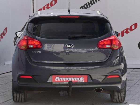 Kia Ceed II с пробегом 2014 года, цена 895 000 рублей, 210742 км, хэтчбек, Автокод Объявления