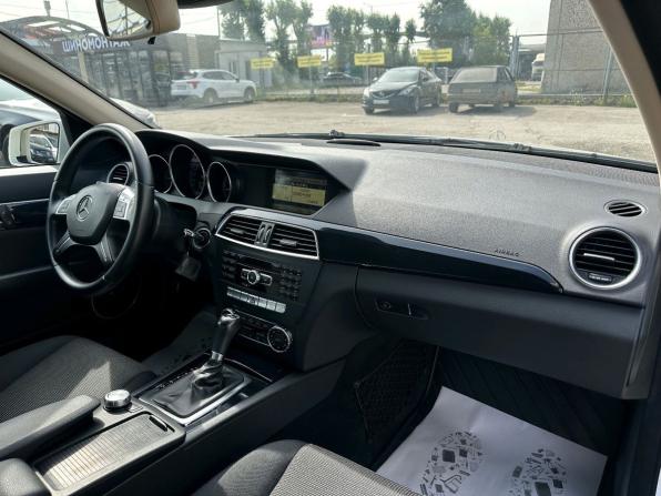 Mercedes-Benz C-Класс III (W204) Рестайлинг с пробегом 2011 года, цена 1 390 000 рублей, 186625 км, седан, Автокод Объявления