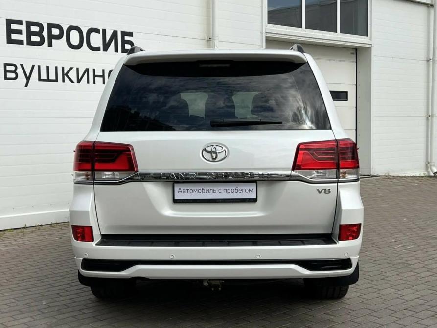 Toyota Land Cruiser 200 Series Рестайлинг 2 Санкт-Петербург  - изображение 4