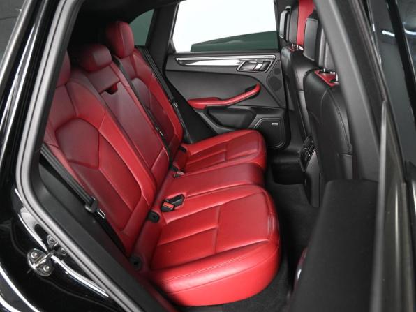 Porsche Macan I с пробегом 2017 года, цена 3 770 000 рублей, 96129 км, внедорожник, Автокод Объявления