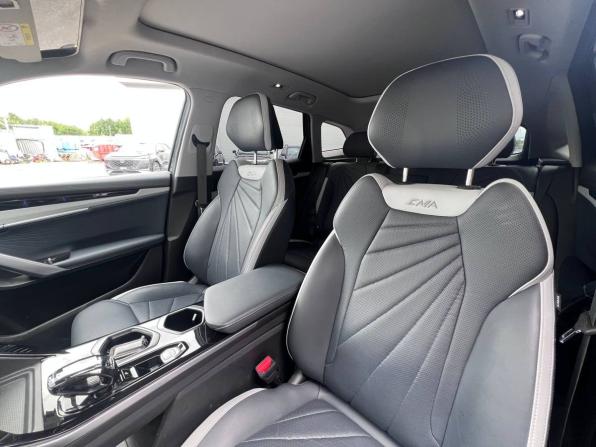 Geely Atlas II с пробегом 2024 года, цена 2 899 000 рублей, 23765 км, внедорожник, Автокод Объявления
