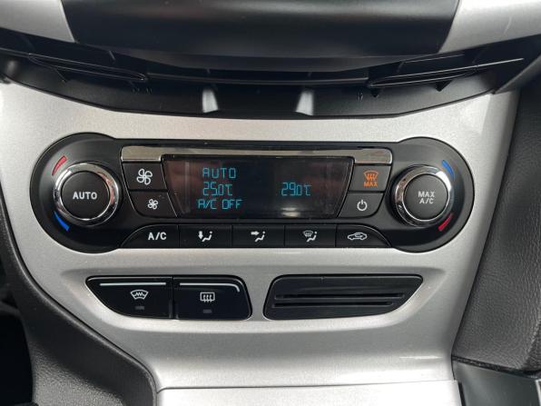 Ford Focus III с пробегом 2012 года, цена 825 000 рублей, 135370 км, седан, Автокод Объявления