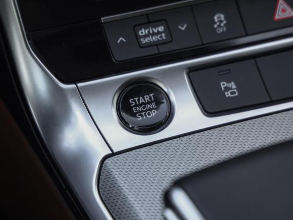 Audi A7 II (4K) с пробегом 2021 года, цена 4 445 000 рублей, 54350 км, лифтбек, Автокод Объявления