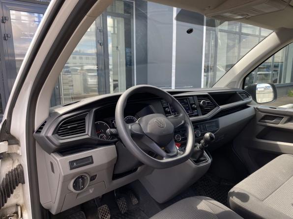 Volkswagen Transporter T6 Рестайлинг с пробегом 2021 года, цена 3 470 000 рублей, 113038 км, фургон, Автокод Объявления
