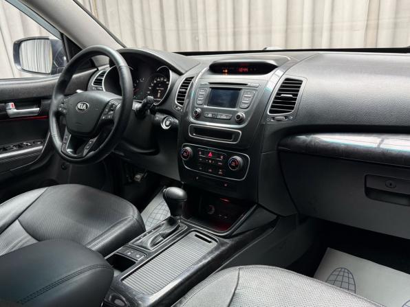 Kia Sorento II Рестайлинг с пробегом 2014 года, цена 1 869 000 рублей, 156486 км, внедорожник, Автокод Объявления