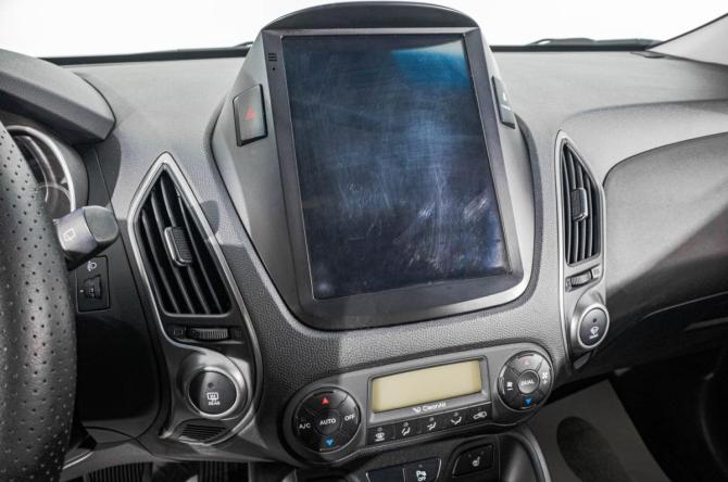 Hyundai ix35 I Рестайлинг с пробегом 2014 года, цена 1 499 000 рублей, 143000 км, внедорожник, Автокод Объявления
