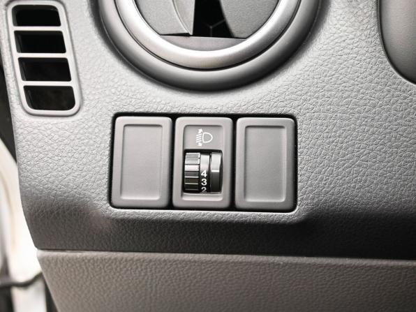 Suzuki SX4 I (Classic) Рестайлинг с пробегом 2012 года, цена 949 000 рублей, 123753 км, хэтчбек, Автокод Объявления