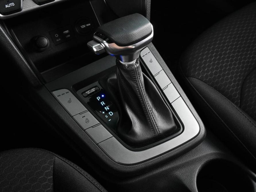 Hyundai Elantra VI (AD) Рестайлинг Ростов-на-Дону  - изображение 16