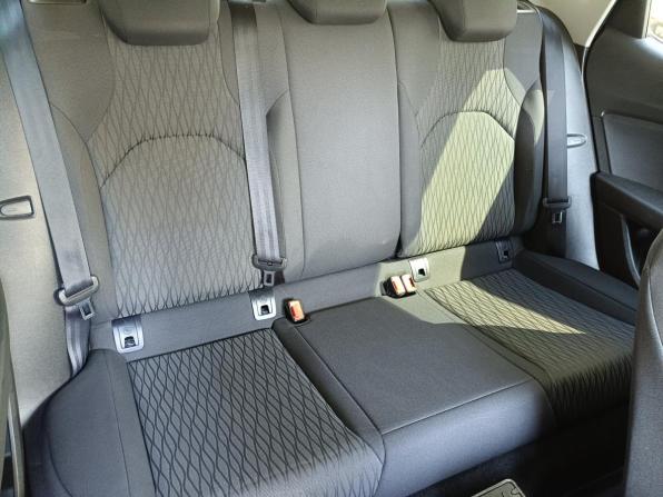 SEAT Leon III с пробегом 2014 года, цена 999 000 рублей, 140997 км, хэтчбек, Автокод Объявления