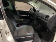 Volkswagen Polo V Рестайлинг Челябинск  - изображение 32
