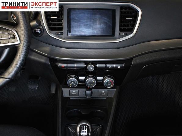 Lada (ВАЗ) Vesta I Рестайлинг (NG) с пробегом 2024 года, цена 1 297 000 рублей, 35143 км, седан, Автокод Объявления