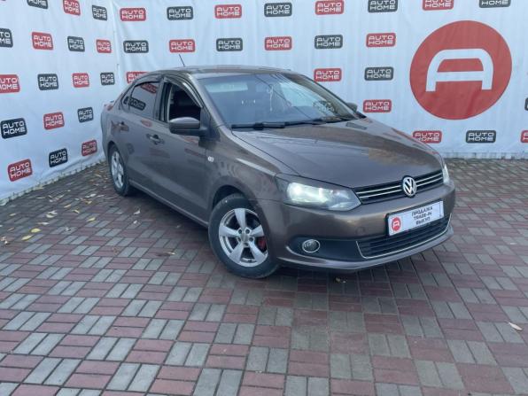 Volkswagen Polo V с пробегом 2015 года, цена 599 990 рублей, 277000 км, седан, Автокод Объявления