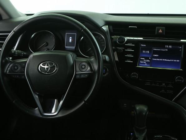 Toyota Camry VIII (XV70) с пробегом 2019 года, цена 2 465 000 рублей, 118900 км, седан, Автокод Объявления