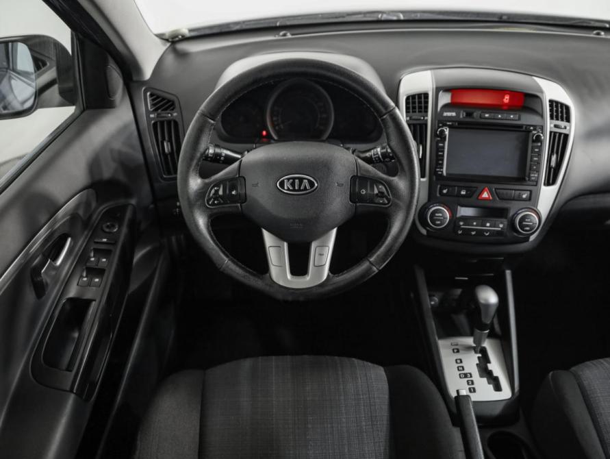 Kia Ceed I Рестайлинг Санкт-Петербург  - изображение 11
