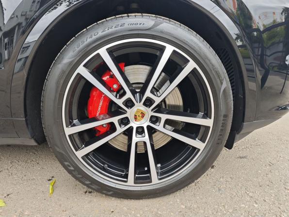 Porsche Cayenne III Рестайлинг с пробегом 2024 года, цена 16 800 000 рублей, 26468 км, внедорожник, Автокод Объявления