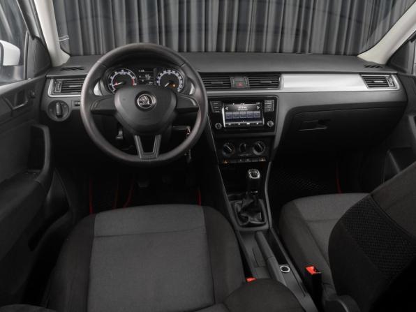 Skoda Rapid I Рестайлинг с пробегом 2019 года, цена 884 070 рублей, 157463 км, лифтбек, Автокод Объявления