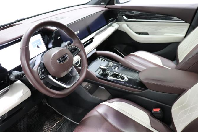 Geely Monjaro I с пробегом 2023 года, цена 3 240 000 рублей, 115806 км, внедорожник, Автокод Объявления