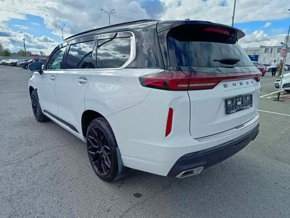 Exeed VX I с пробегом 2022 года, цена 2 544 995 рублей, 83547 км, внедорожник, Автокод Объявления