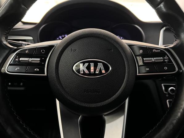 Kia Optima IV Рестайлинг с пробегом 2019 года, цена 2 109 000 рублей, 119139 км, седан, Автокод Объявления