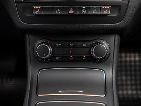 Mercedes-Benz B-Класс II (W246) Рестайлинг с пробегом 2015 года, цена 1 399 000 рублей, 132940 км, хэтчбек, Автокод Объявления