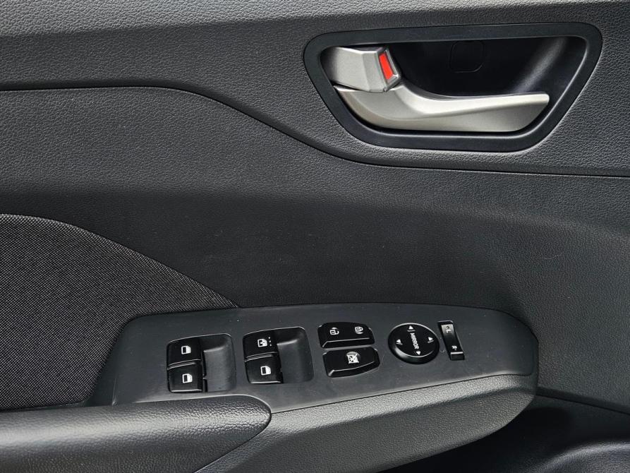 Hyundai Solaris II Вологда  - изображение 21