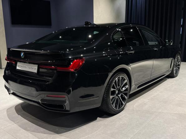 BMW 7 серии VI (G11/G12) Рестайлинг с пробегом 2019 года, цена 7 250 000 рублей, 103208 км, седан, Автокод Объявления
