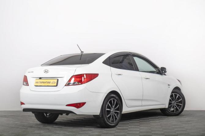 Hyundai Solaris I Рестайлинг с пробегом 2016 года, цена 1 349 000 рублей, 225000 км, седан, Автокод Объявления