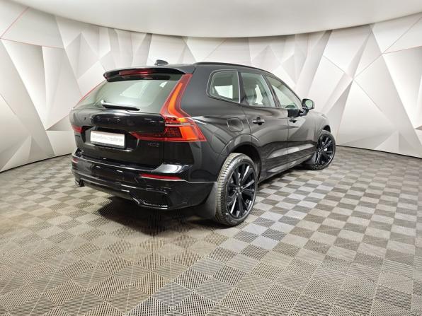 Volvo XC60 II Рестайлинг с пробегом 2025 года, цена 5 800 000 рублей, 4938 км, внедорожник, Автокод Объявления