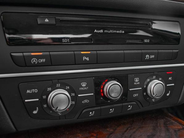 Audi A6 IV (C7) с пробегом 2012 года, цена 1 595 000 рублей, 233962 км, седан, Автокод Объявления