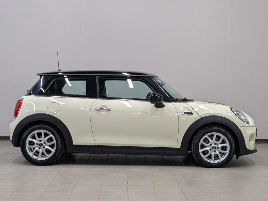 Mini Hatch III (F55/F56) Москва  - изображение 12