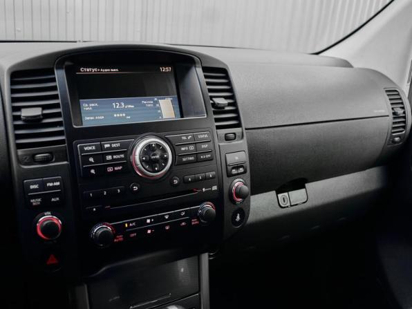 Nissan Pathfinder III Рестайлинг с пробегом 2011 года, цена 2 050 000 рублей, 65429 км, внедорожник, Автокод Объявления