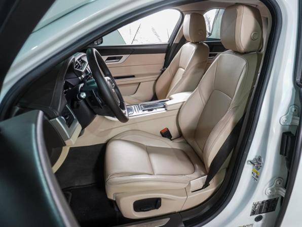 Jaguar XF II с пробегом 2016 года, цена 1 999 999 рублей, 191103 км, седан, Автокод Объявления