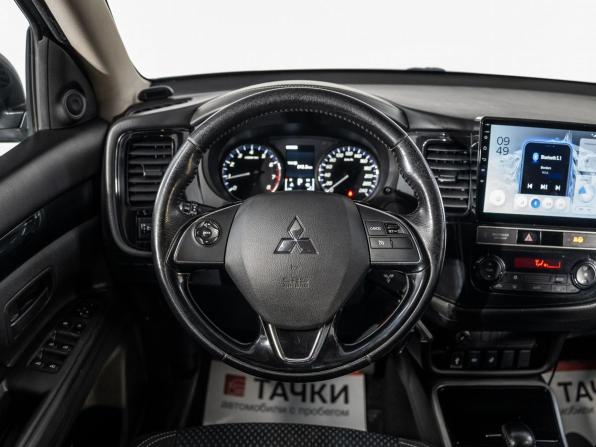 Mitsubishi Outlander III Рестайлинг 3 с пробегом 2018 года, цена 1 880 500 рублей, 161571 км, внедорожник, Автокод Объявления
