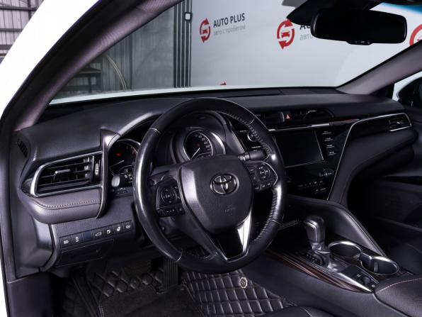 Toyota Camry VIII (XV70) с пробегом 2018 года, цена 2 800 000 рублей, 90000 км, седан, Автокод Объявления