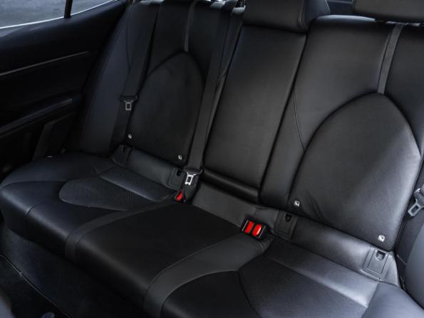 Toyota Camry VIII (XV70) Рестайлинг с пробегом 2021 года, цена 2 960 000 рублей, 56160 км, седан, Автокод Объявления