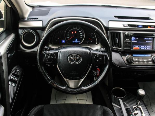 Toyota RAV4 IV (XA40) с пробегом 2013 года, цена 1 550 000 рублей, 176834 км, внедорожник, Автокод Объявления