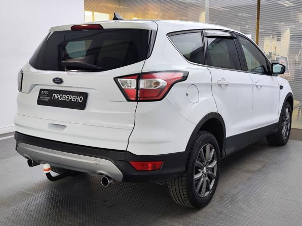 Ford Kuga II Рестайлинг с пробегом 2017 года, цена 1 520 000 рублей, 175000 км, внедорожник, Автокод Объявления