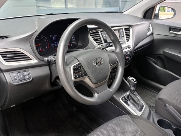 Hyundai Solaris II Рестайлинг с пробегом 2021 года, цена 1 539 000 рублей, 107691 км, седан, Автокод Объявления