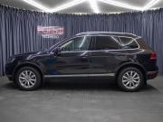 Volkswagen Touareg II Рестайлинг Москва  - изображение 33